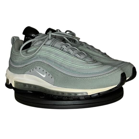 Womens Nike Air Max 97 AQ4137-300 Synthetic Athletic Running Shoes Size 10 Green - Picture 3 of 6